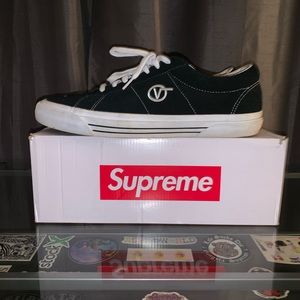 Supreme vans